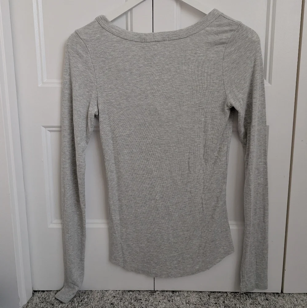 Joah Brown Henley Long Sleeve - Picture 4 of 6